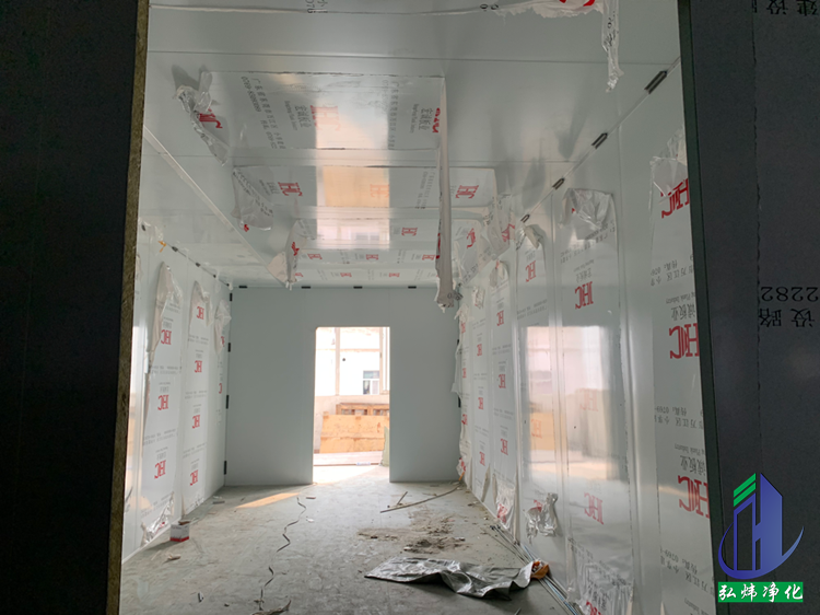 洁净车间-天花吊顶完成 洁净车间-天花吊顶完成